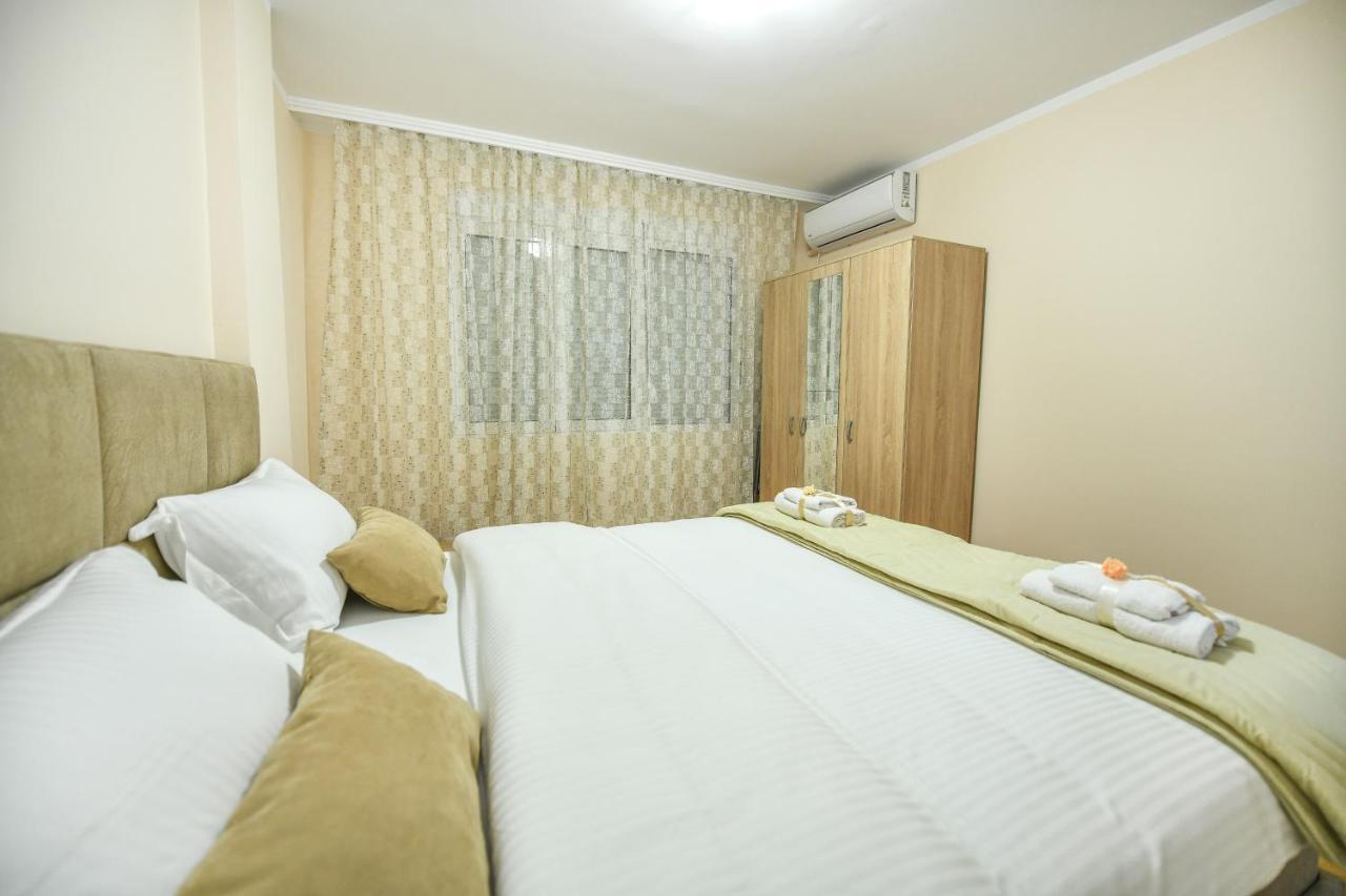 Apartman Centar 2 Podgorica Exterior photo